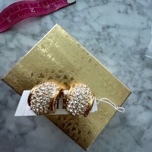 Vintage earrings diamond Trifari pearlesence